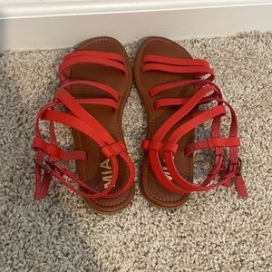 Mia sandals. Red 7.5